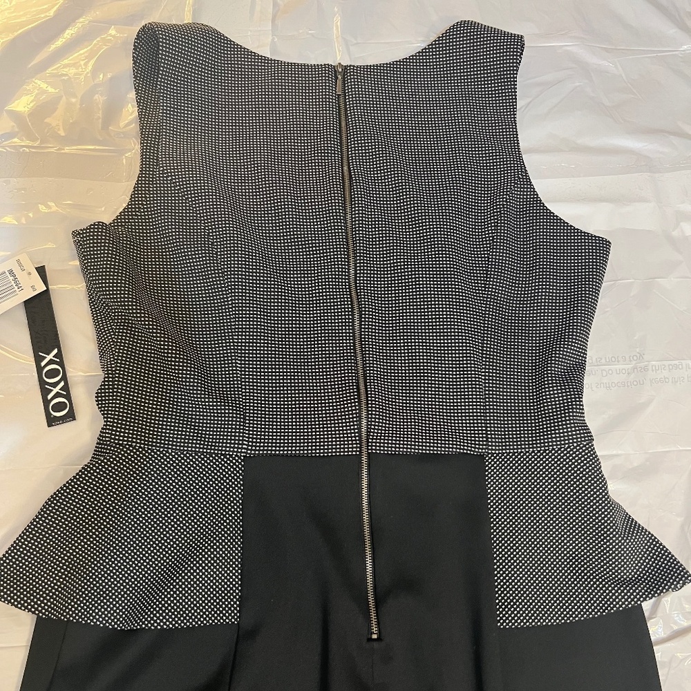 NWT XOXO Junior Sleeveless Peplum Dress in Black & White Size 13/14 - Picture 8 of 11